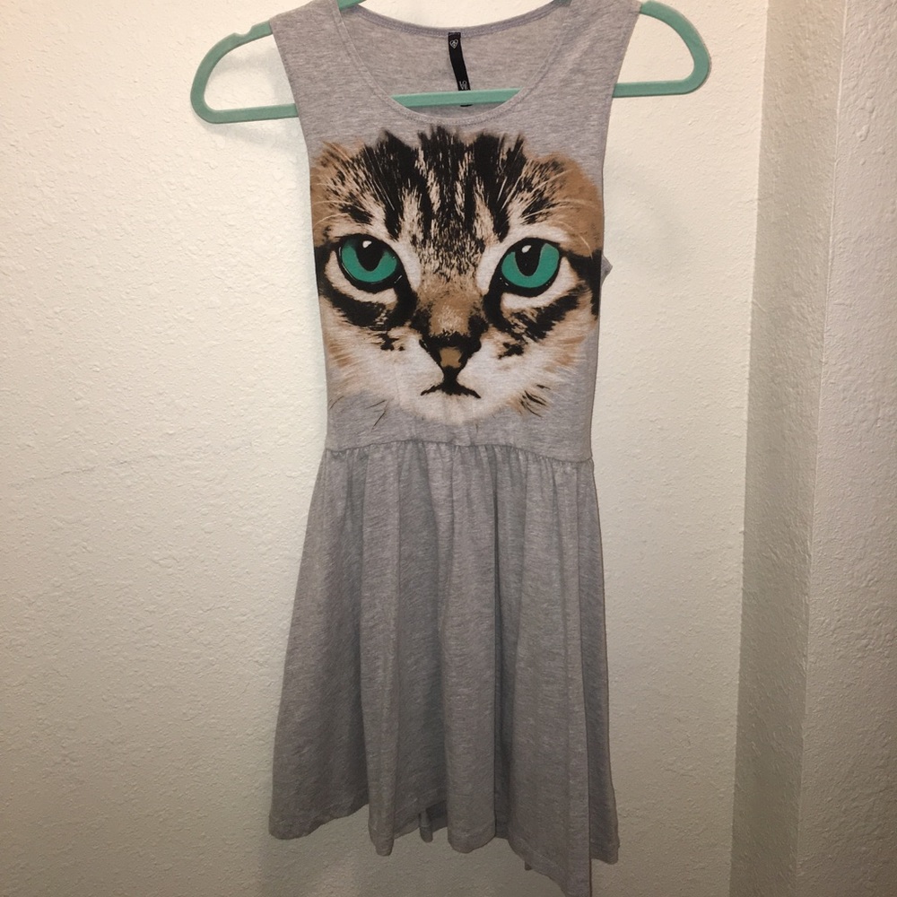 Sleeveless Cat Dress with back cutout