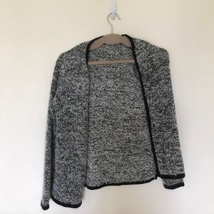 GREY SWEATER CARDIGAN