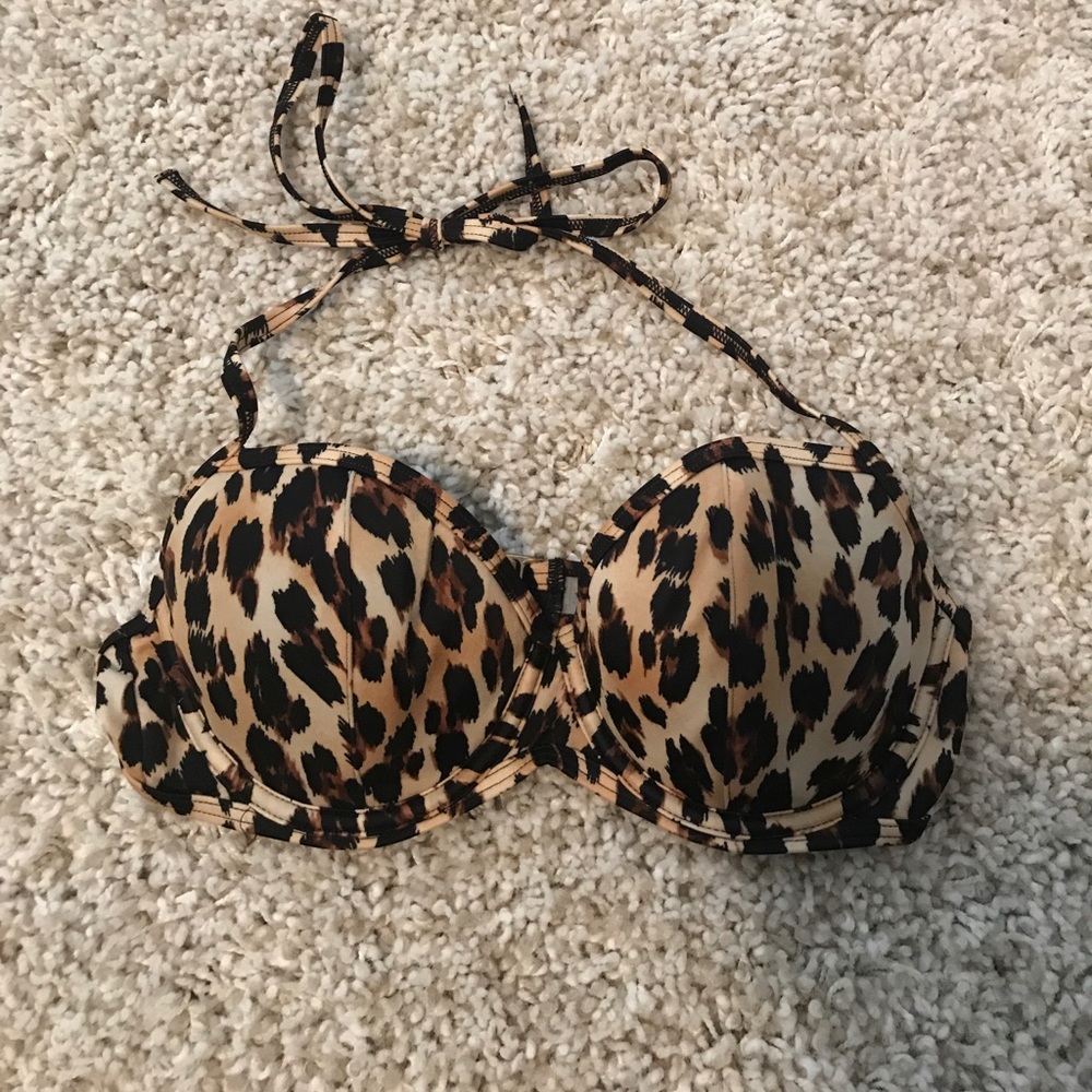 NWOT Victoria's Secret Leopard Push-Up Bikini TOP