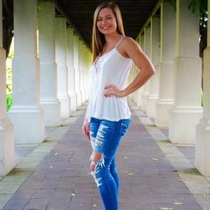 Meet your Posher, Brooke