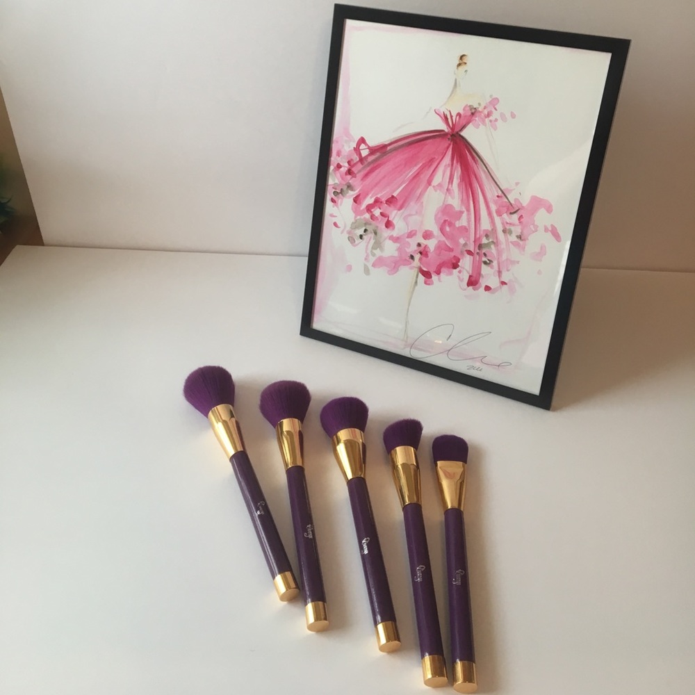 Purple Makeup Brushes  *gone 8-10-17