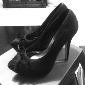 Black Bebe pump