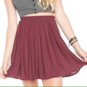 Brandy Melville maroon flow skirt