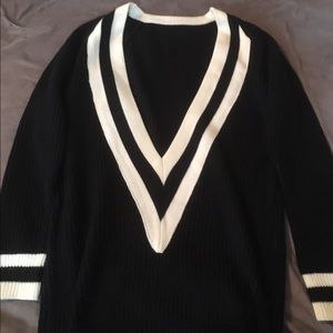 TOBI ONE SIZE VARSITY SWEATER