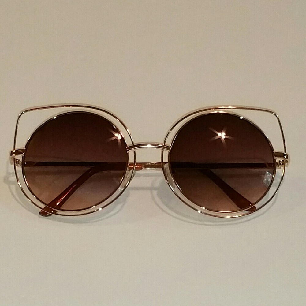 NWT Trendy Circle Cateye Frame Sunglasses