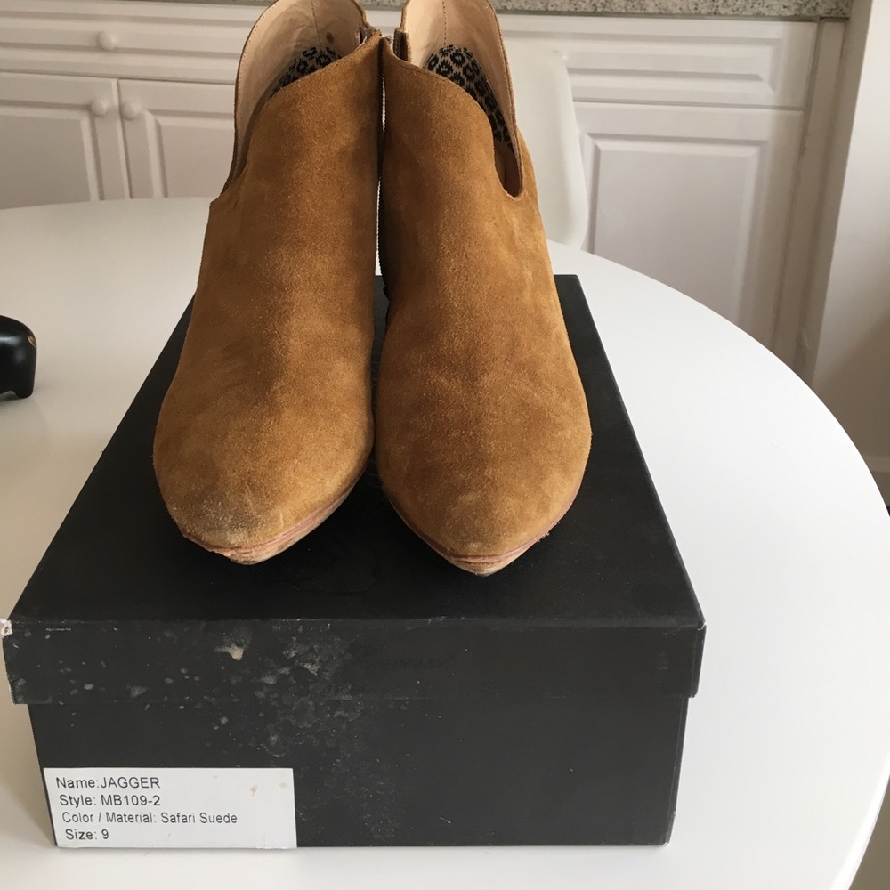 Matt Bernson Jagger suede boots, size 9