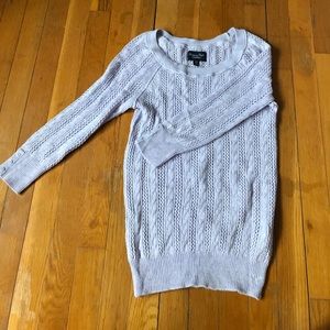 American Eagle sweater