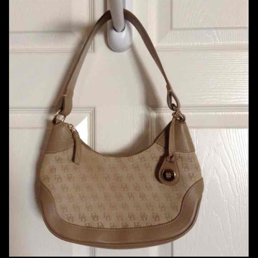 Dooney & Bourke