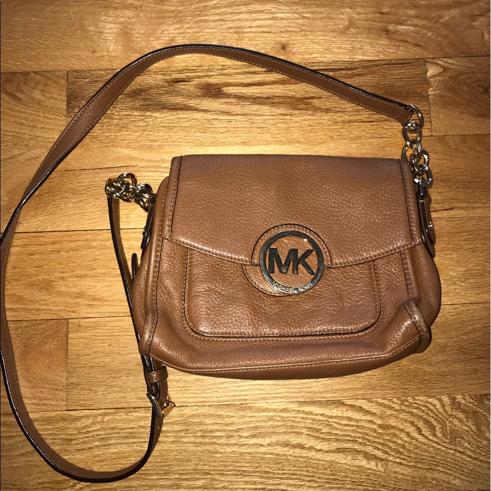 SALE 🎉soft leather crossbody