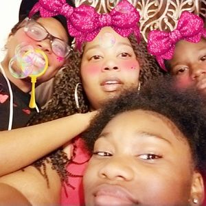 Meet your Posher, Ashleigh