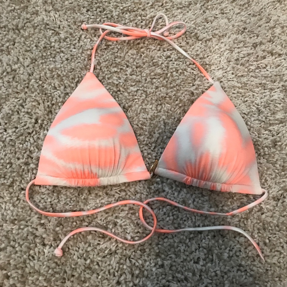 NWOT Victoria's Secret Push-Up Bikini TOP