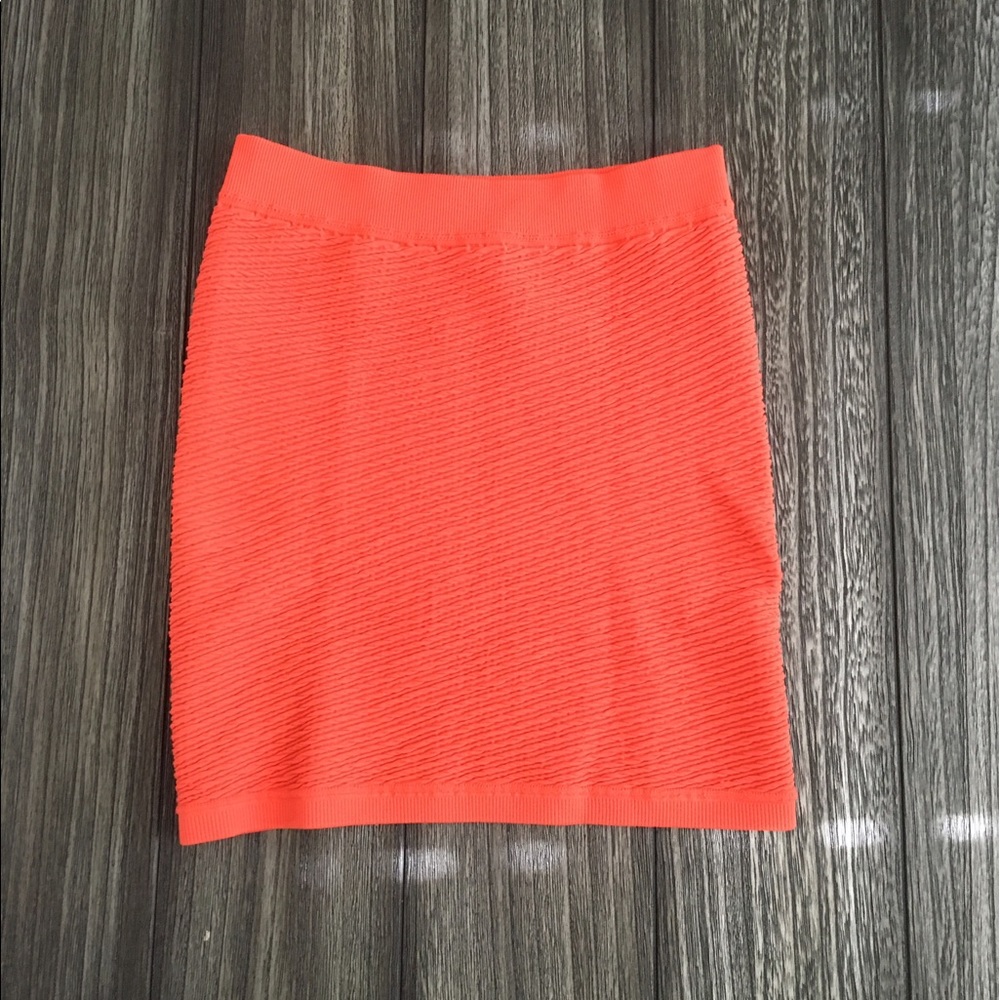 Worn, BCBG POWERSKIRT