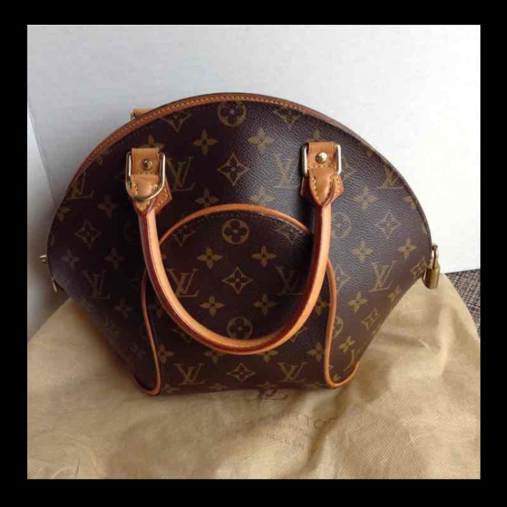 LV Eclipse