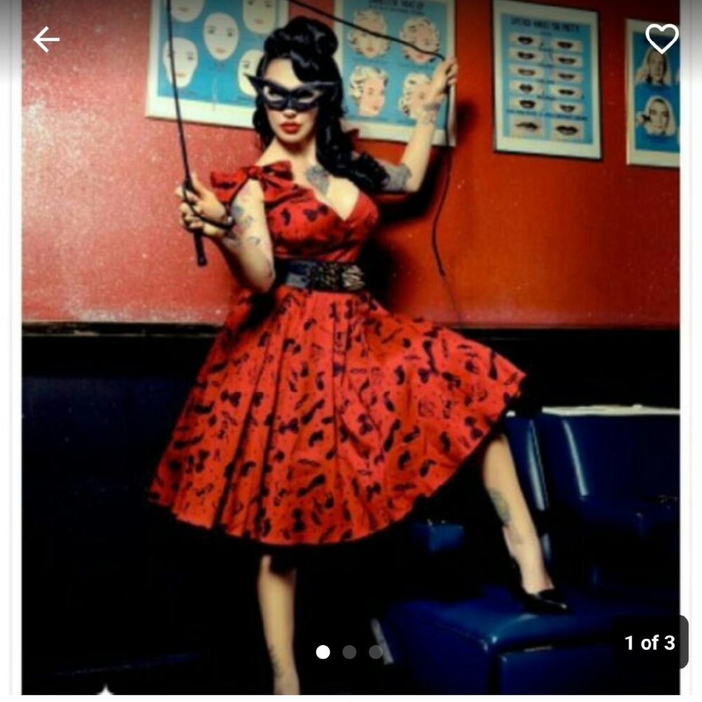 🆕Deadly dames nwt size small