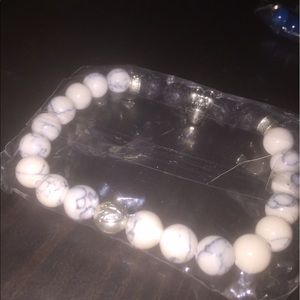 Skull Black and white marble bracelet