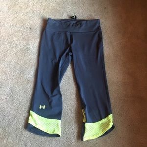 Under armor running capris