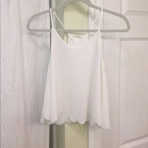 Scalloped tank size S