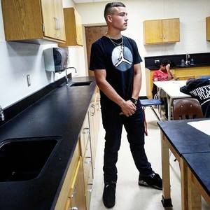 Meet your Posher, Charles