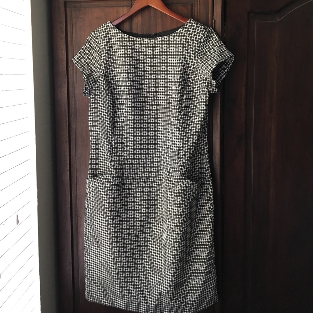 Black and white Shift Dress