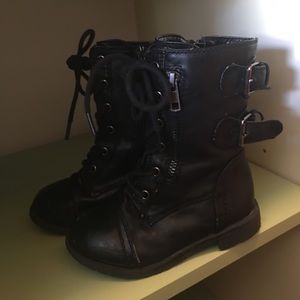 Toddler combat boots