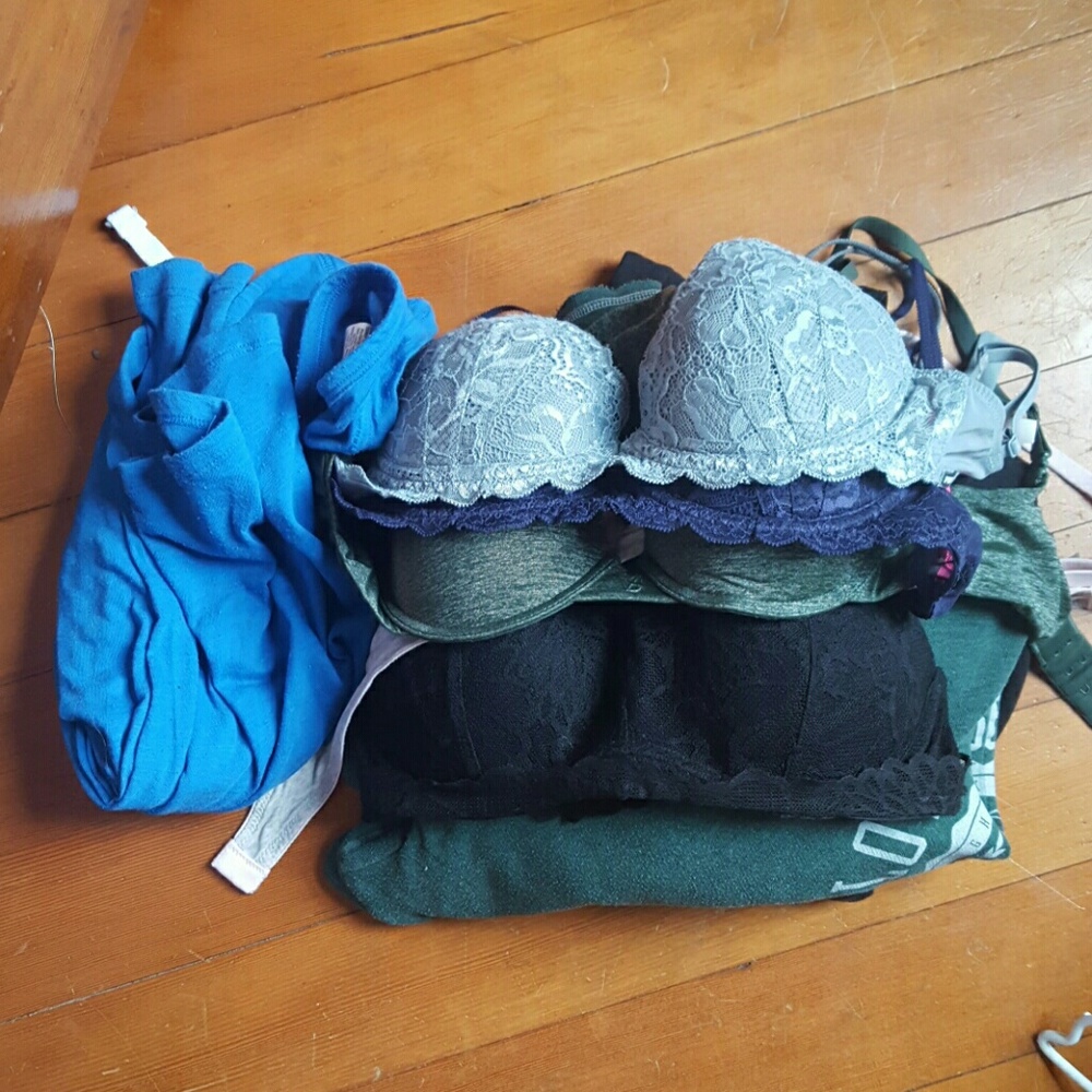 LOT of Vs PINK clothing and bras