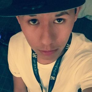 Meet your Posher, Aciel