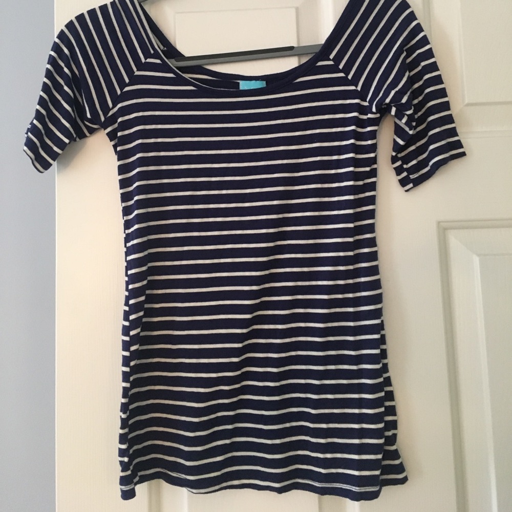 Short sleeve top!