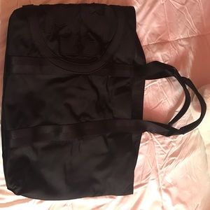 Nylon Tory tote!