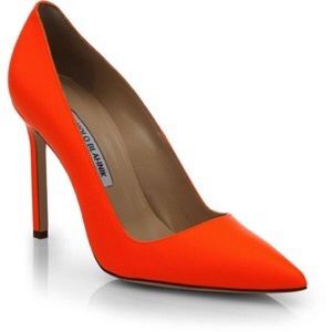 MANOLO BLAHNIK TAYLER PUMPS