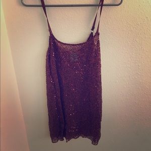Sequin tank