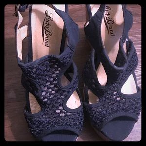 Lucky navy wedges