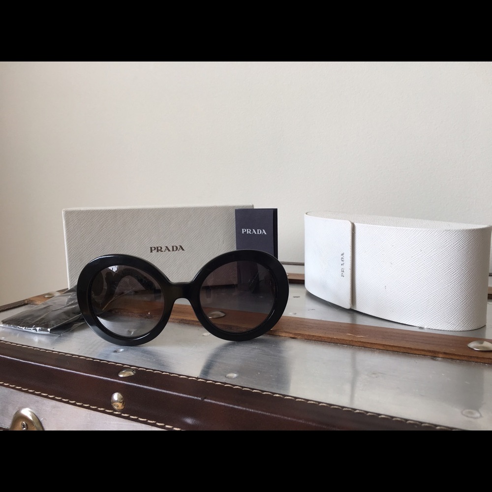 Black Prada baroque sunglasses