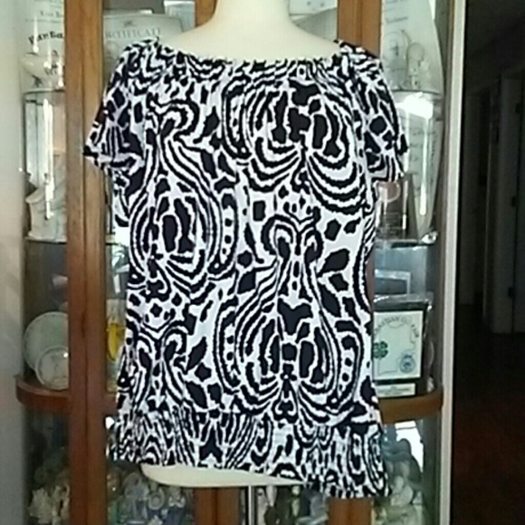CLASSY PLUS SIZE ON/OFF SHOULDER BLOUSE!!! - Picture 3 of 5