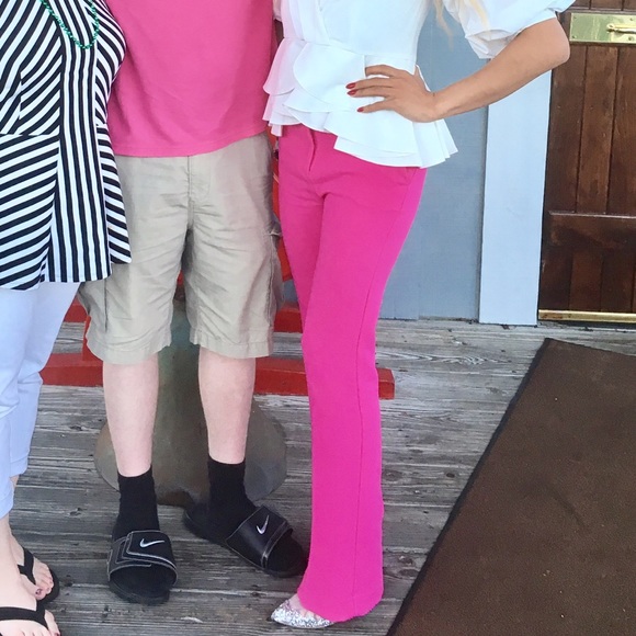 Plus size Victoria Beckham pink flat pants - Picture 2 of 4