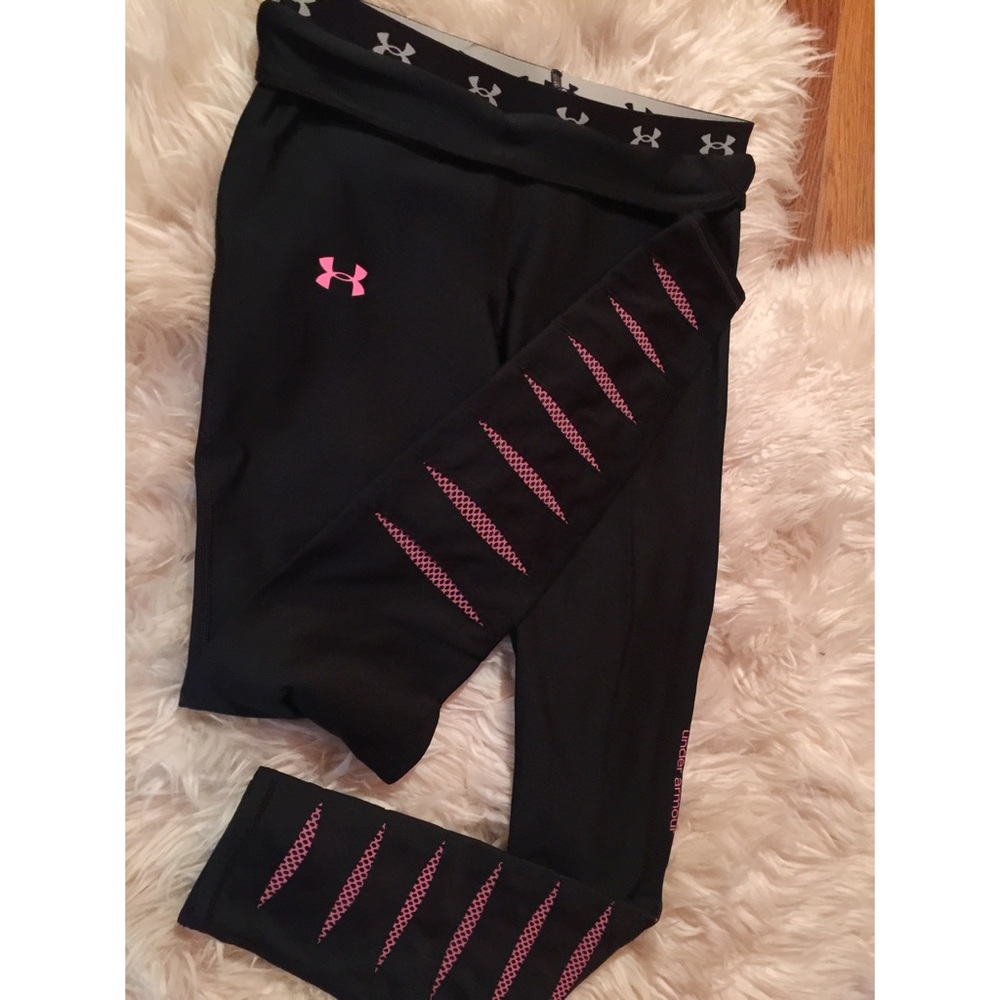 Under armor leggings breast cancer awareness