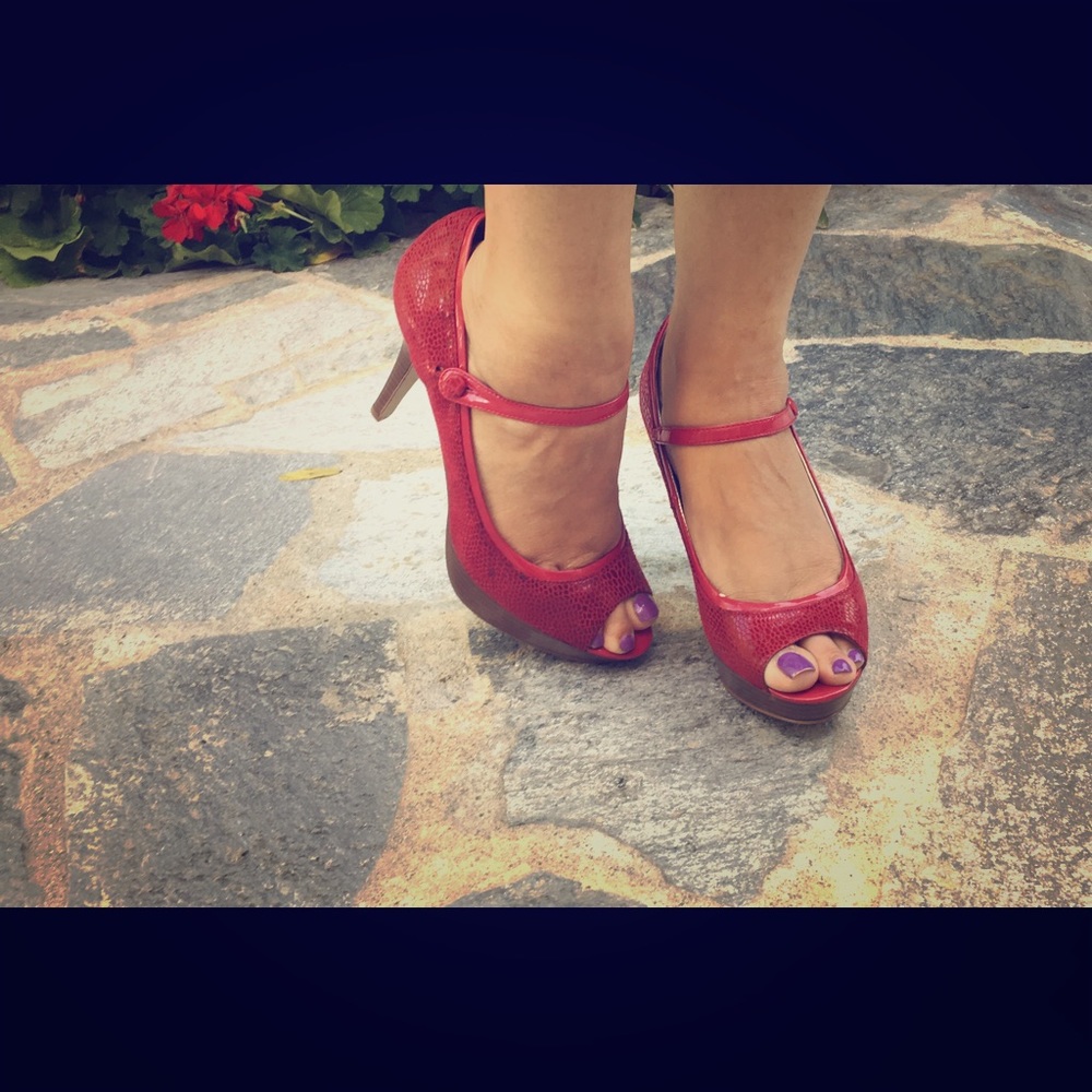 Red Heels