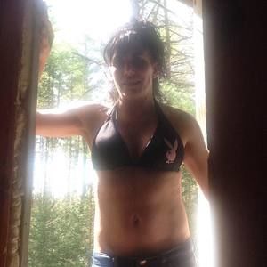 Meet your Posher, Janelle