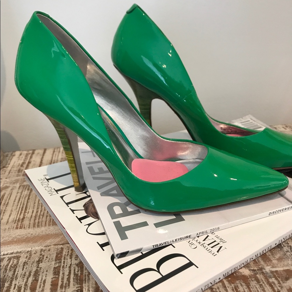 Jessica Simpson Patent Green heels