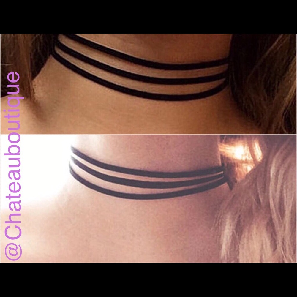 Retro black velvet choker