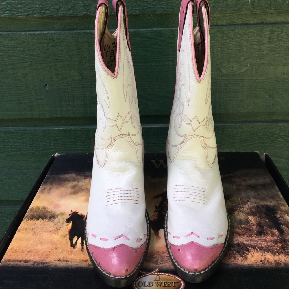 Old west boots