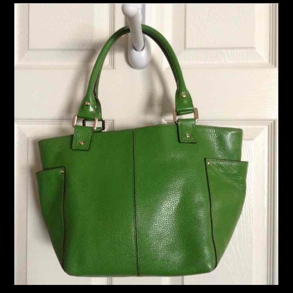 Kate Spade - Picture 2 of 4