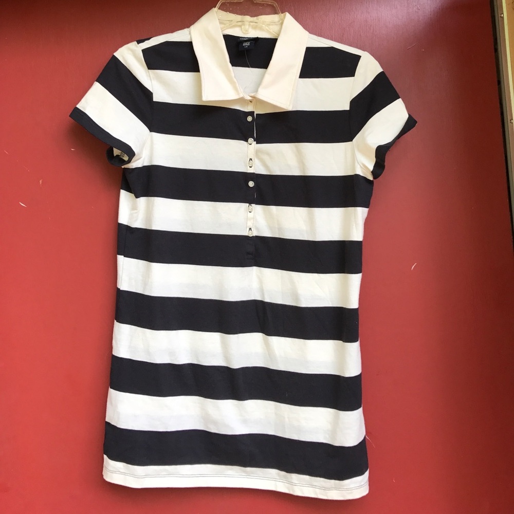 NWOT - Black and Cream stripped shirt