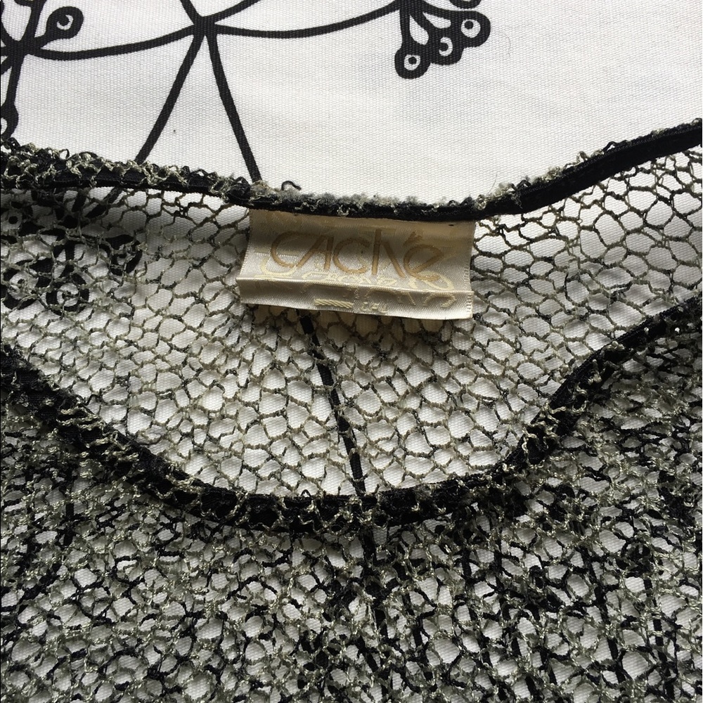 🔥$10 SALE🔥Cache Mesh Shirt - Picture 2 of 3