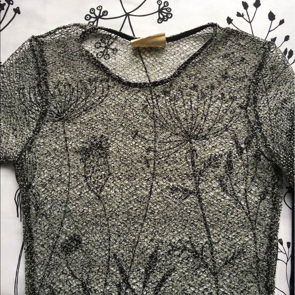 🔥$10 SALE🔥Cache Mesh Shirt - Picture 3 of 3