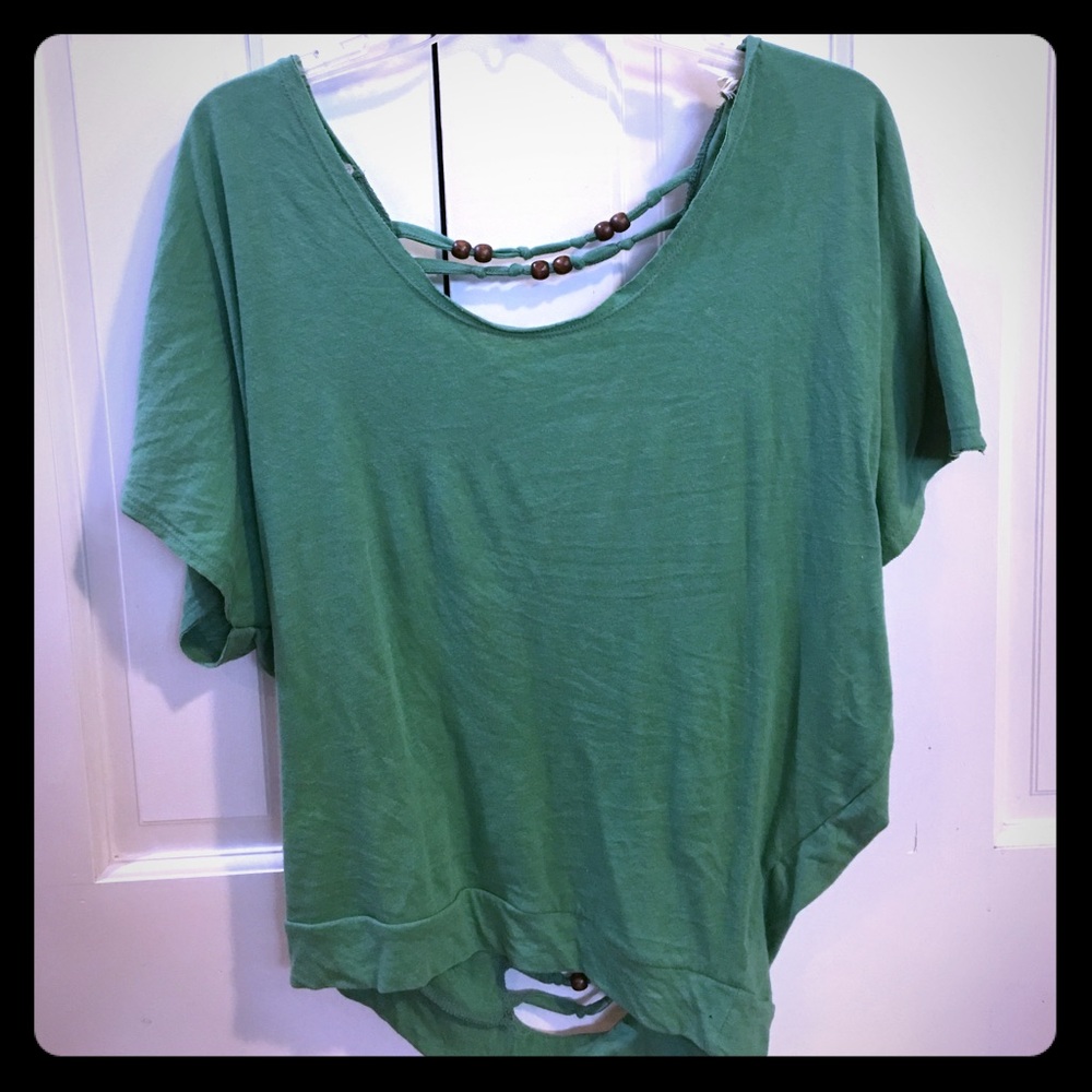 Threads 4 Though green slash back top. S nwot