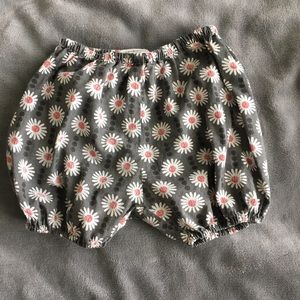 Baby girl short size 18 months
