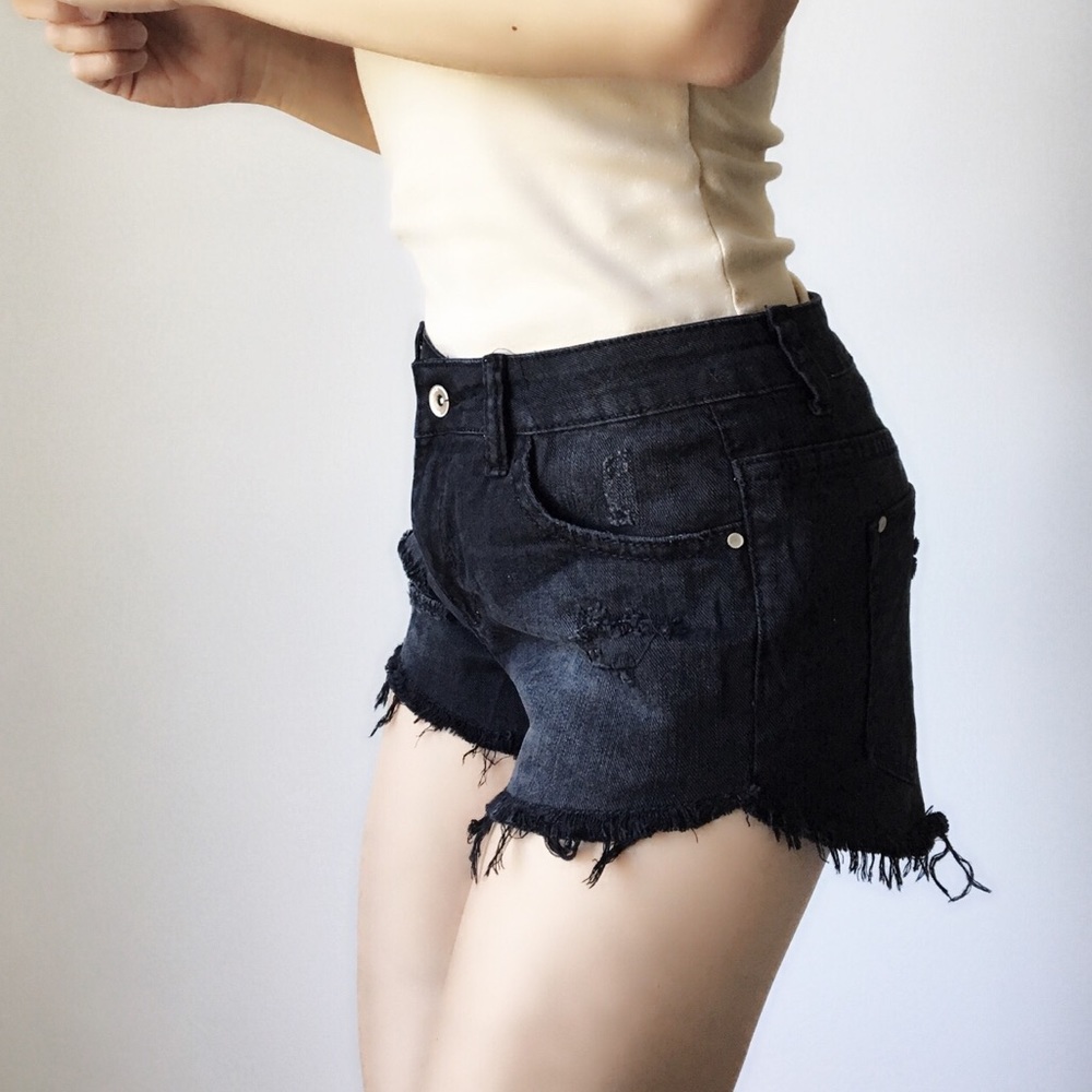 CHICBOMB - Picture 4 of 5