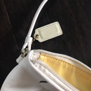 Coach Bags - Coach Wristlet Coach Bags - Coach Wristlet
