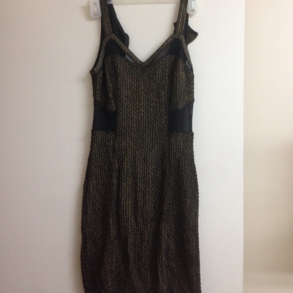 Good and black Express dress