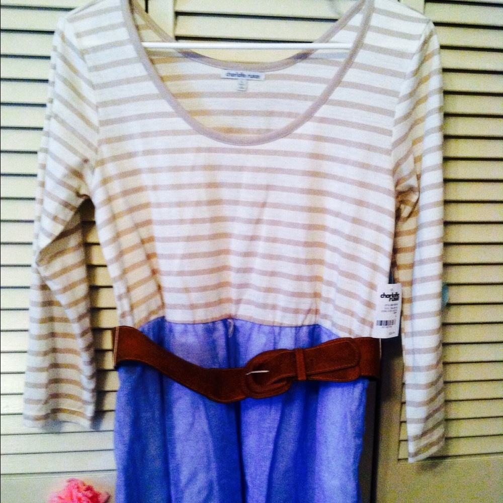 NWT. Daytime, mini dress 💚